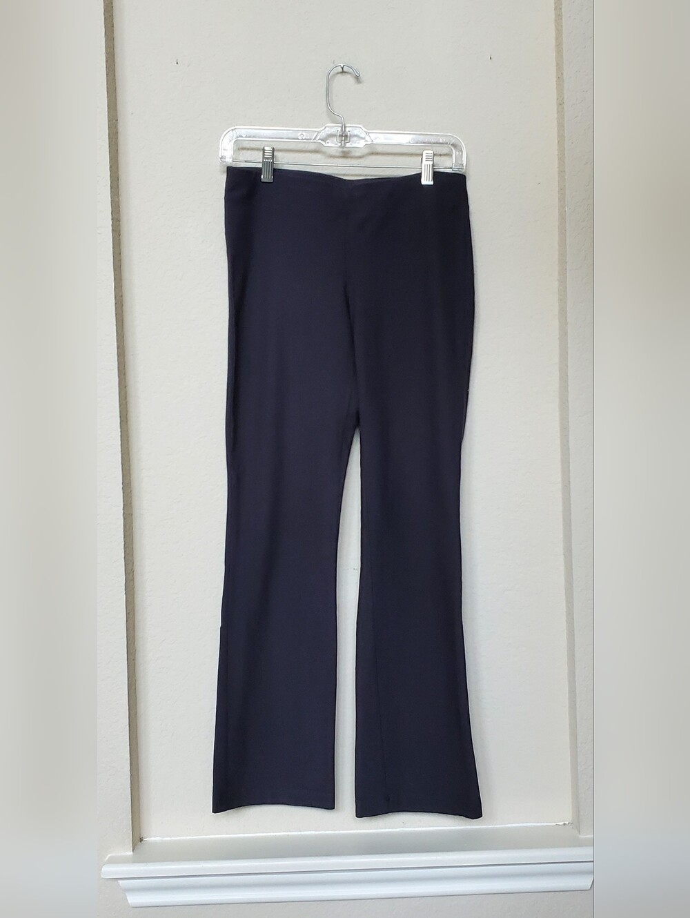 Eileen Fisher Black Pull Up Slightly Flare Pants. Size PP